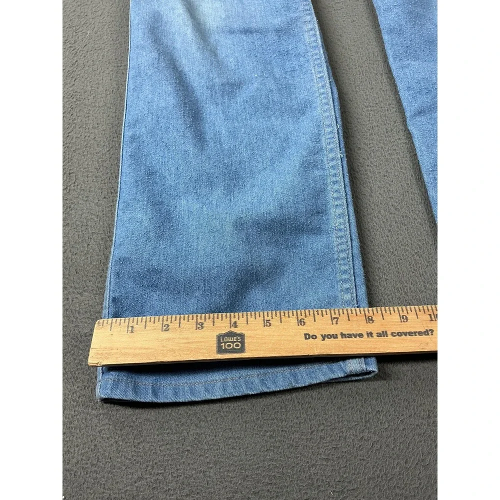 Vintage Levi's Action Jeans Mens 34x31 Light Wash Blue Bootcut Relaxed USA